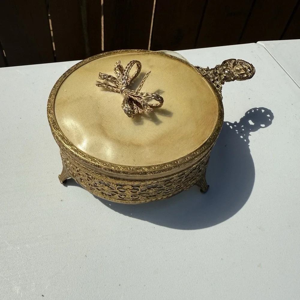 vintage Hollywood Regency style gold metal filigree jewelry box Removable Mirror